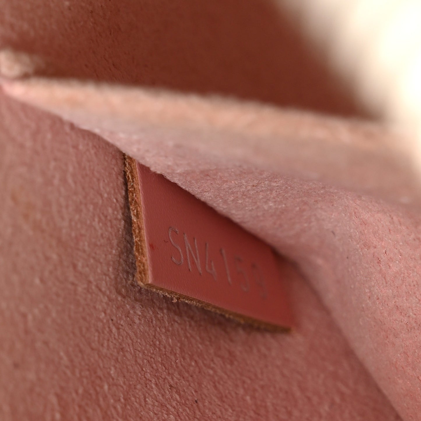 Epi Alma BB Rose Ballerine