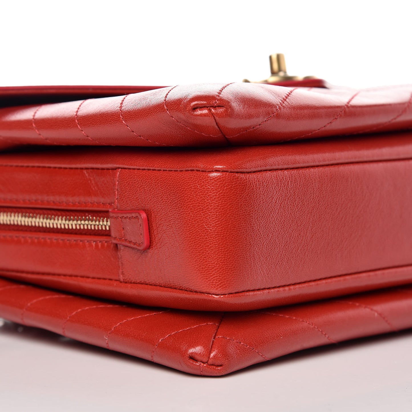 Lambskin Chevron Stitched Medium Envelope Flap Red