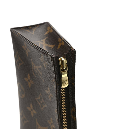 Louis Vuitton Monogram Toiletry Pouch 15 10 of 10