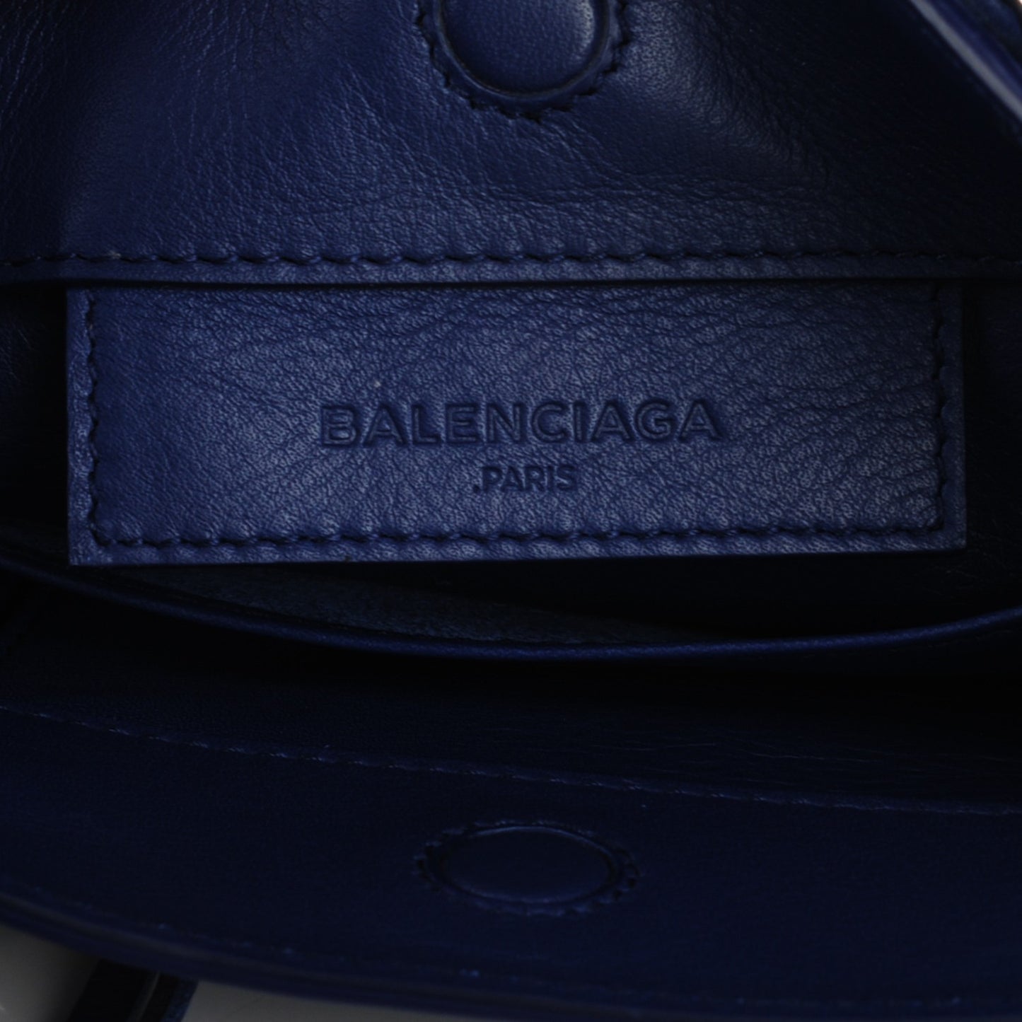 Calfskin Papier Mini A4 Zip Around Tote Bleu Mineral