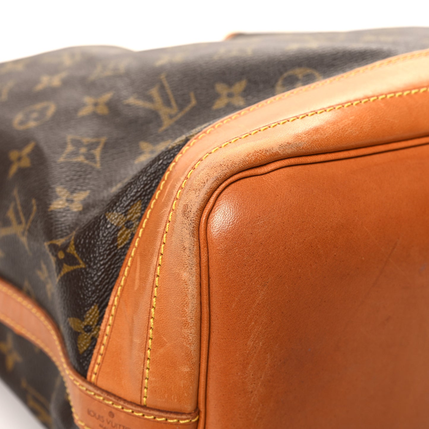 Monogram Noe