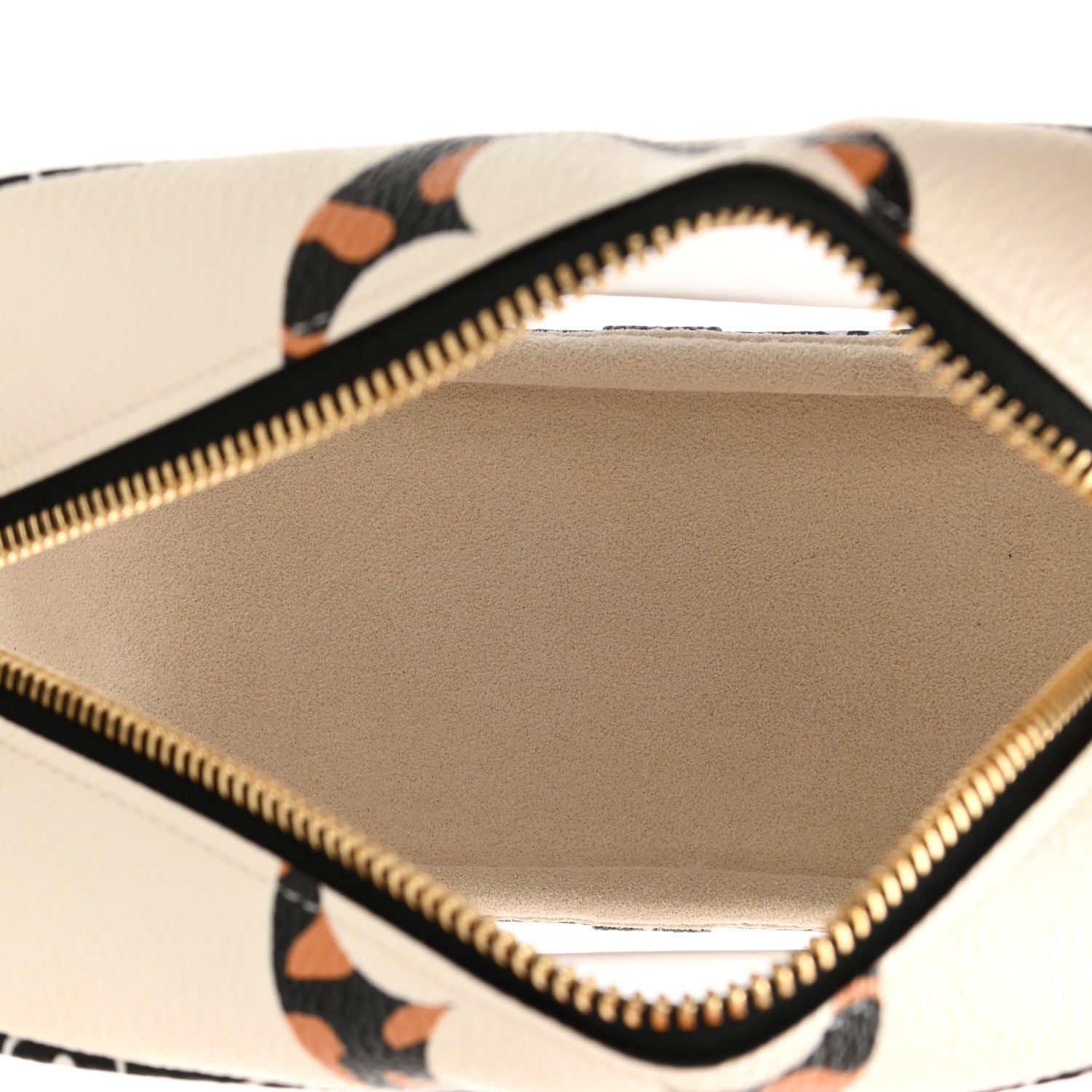 Louis Vuitton Monogram Giant Jungle Beach Pouch Ivory 6 of 12