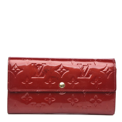 Louis Vuitton Vernis Sarah Wallet Pomme D'Amour 1 of 12