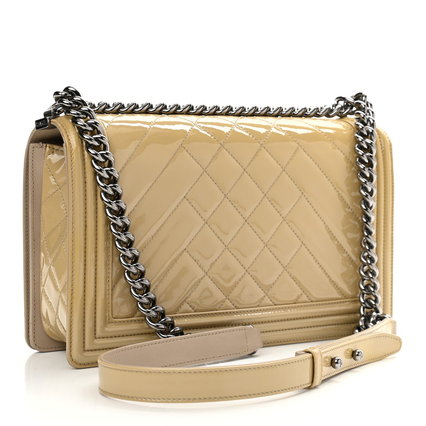Patent Chevron Quilted New Medium Boy Flap Light Beige
