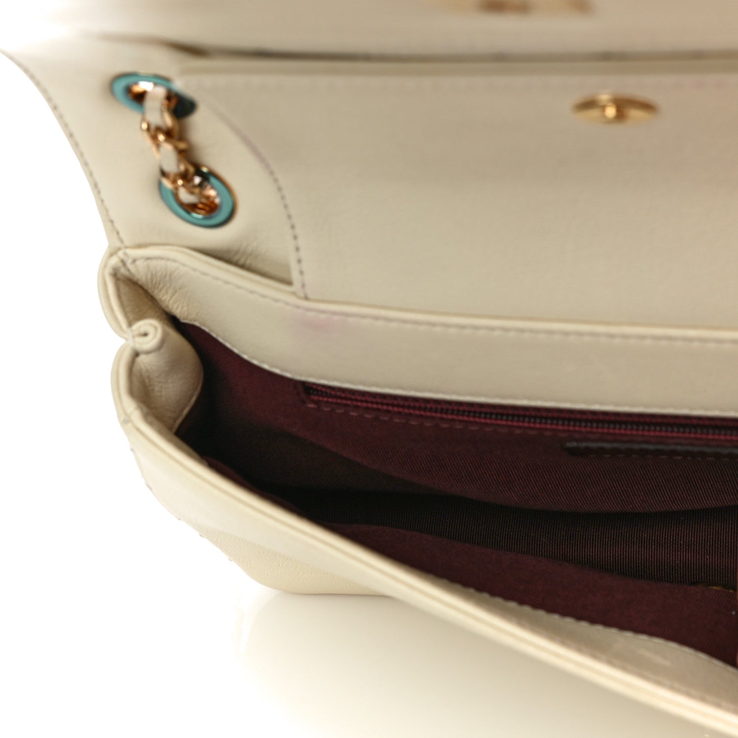 Sheepskin Quilted Vintage Mademoiselle Flap White