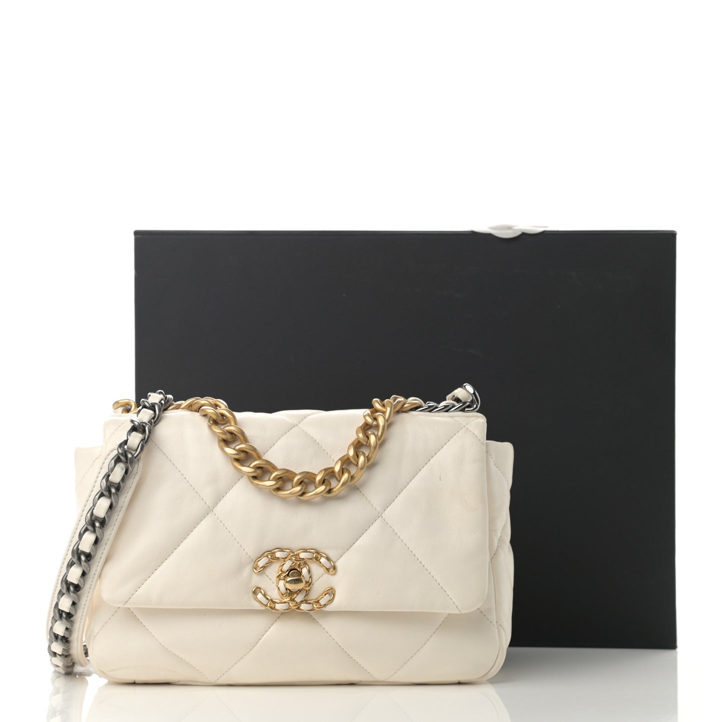 Goatskin Quilted Medium Chanel 19 Flap White