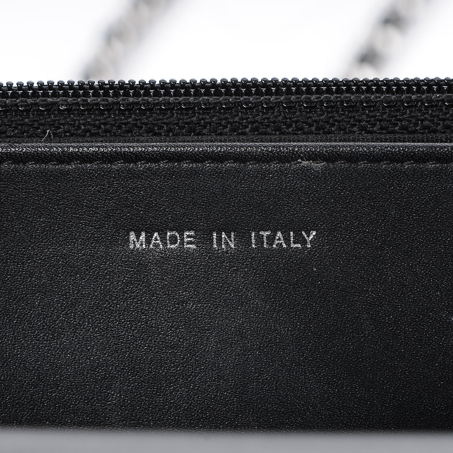 Patent Quilted Brilliant Wallet On Chain WOC Black
