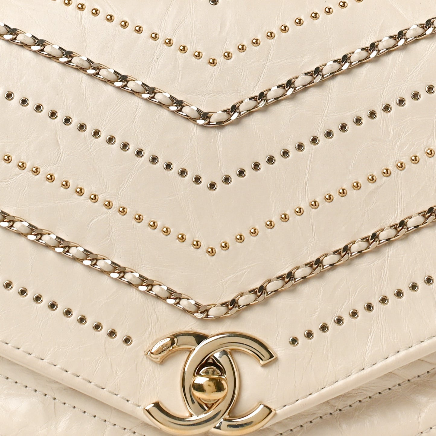 Crumpled Calfskin Chevron Chain Mini Square Ivory