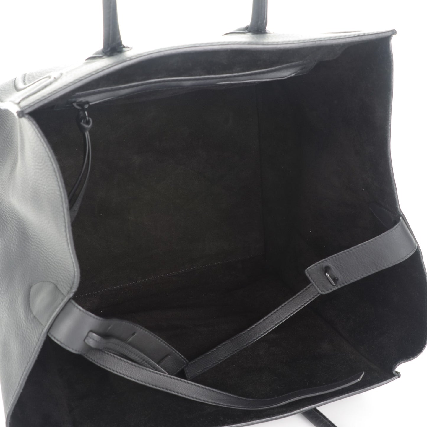 Supple Calfskin Medium Phantom Luggage Black