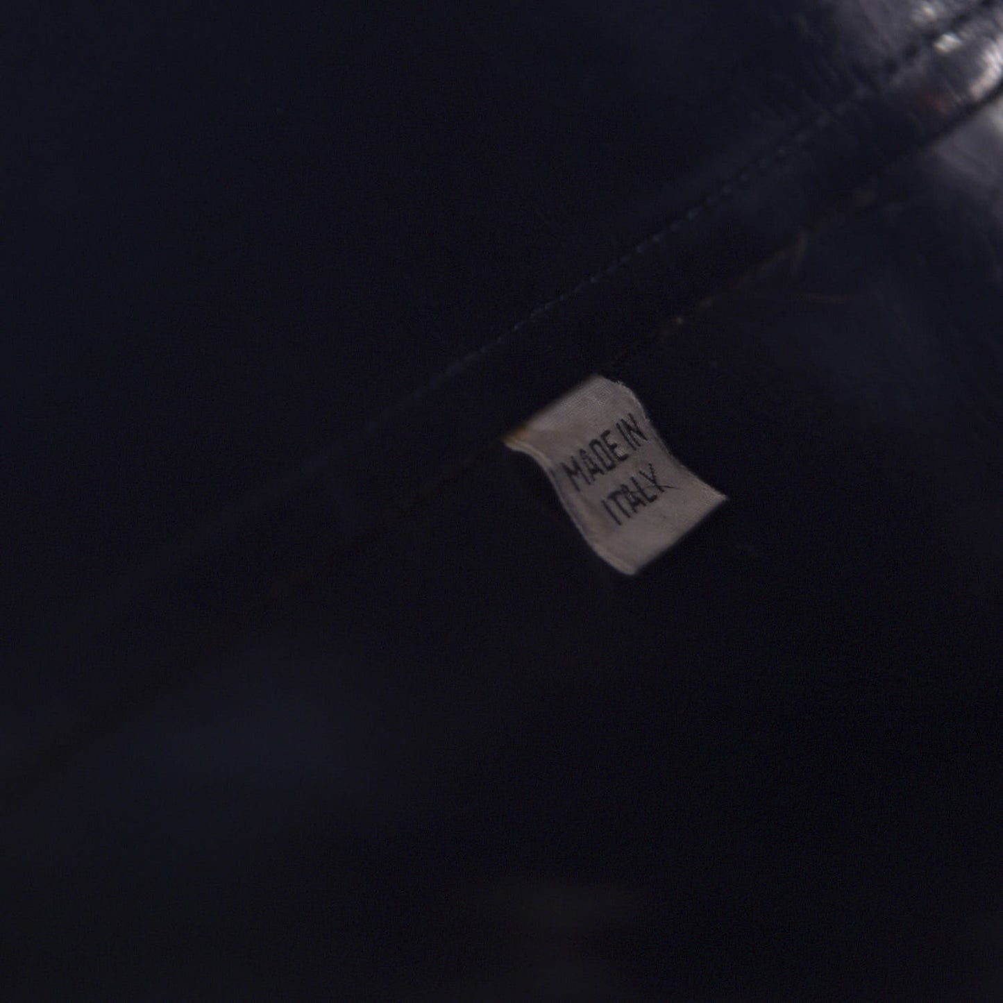 Vegetable Tanned Calfskin Bucket Bag Black Royal
