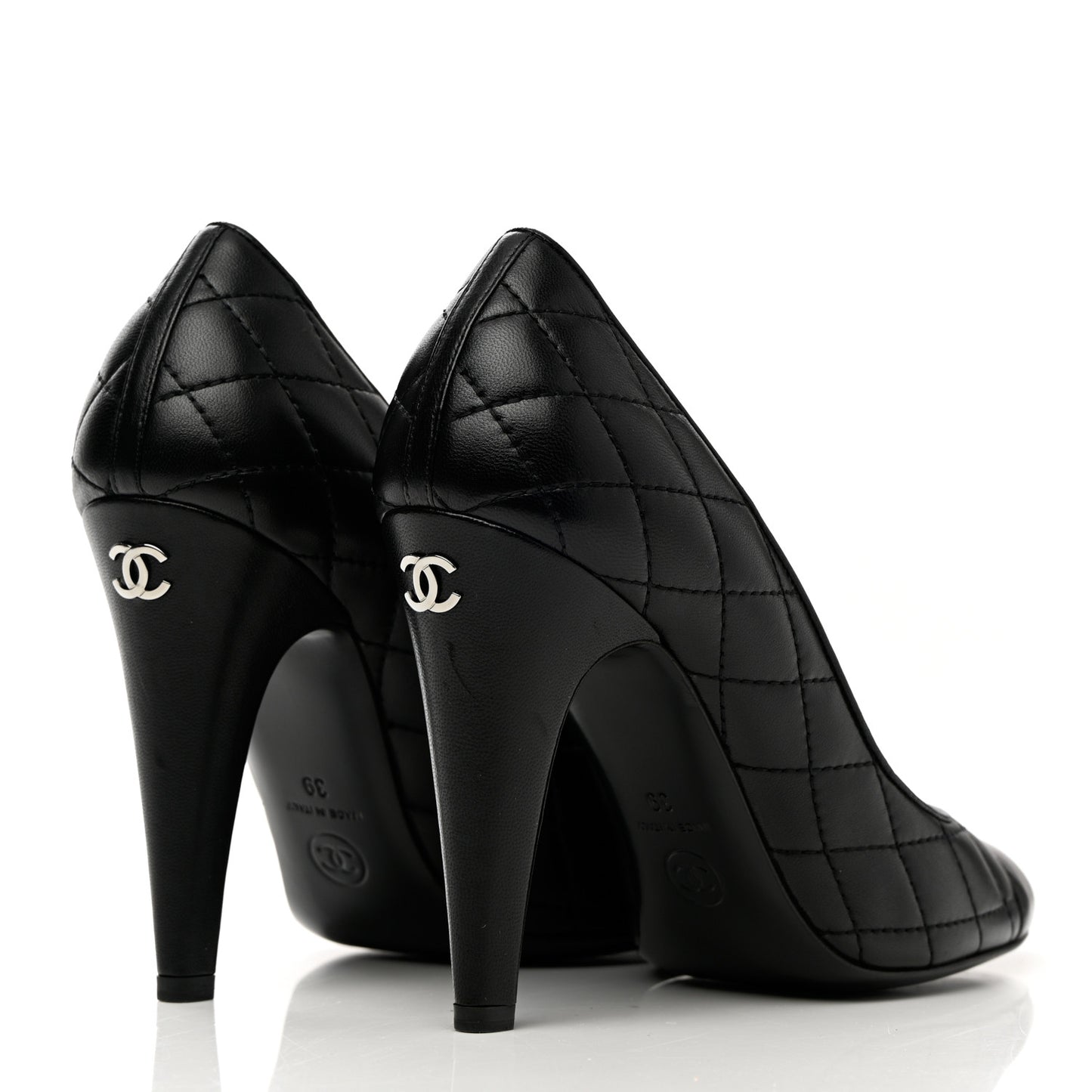 Lambskin Quilted Cap Toe Pumps 39 Black