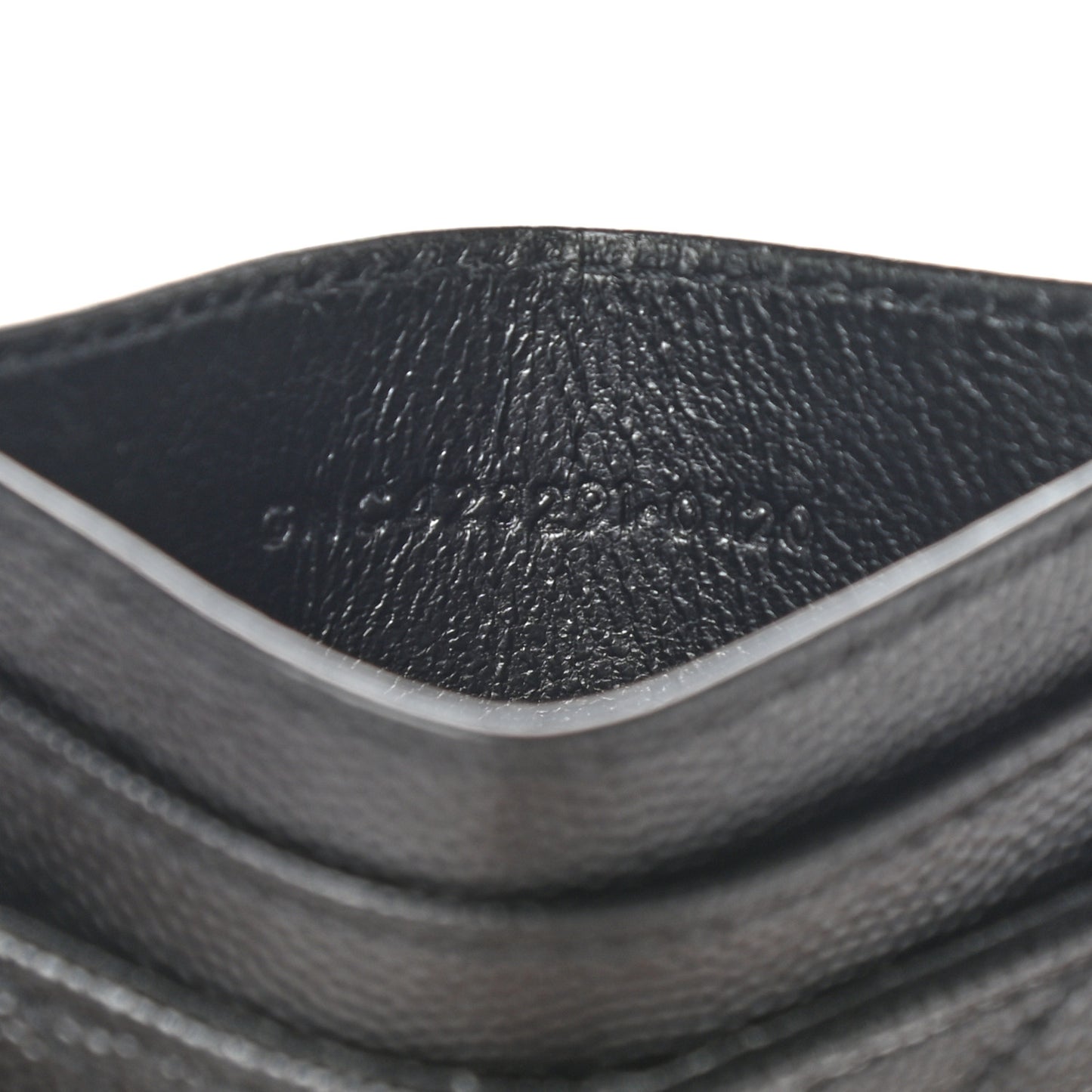 Grain De Poudre Matelasse Chevron Monogram Credit Card Case Black