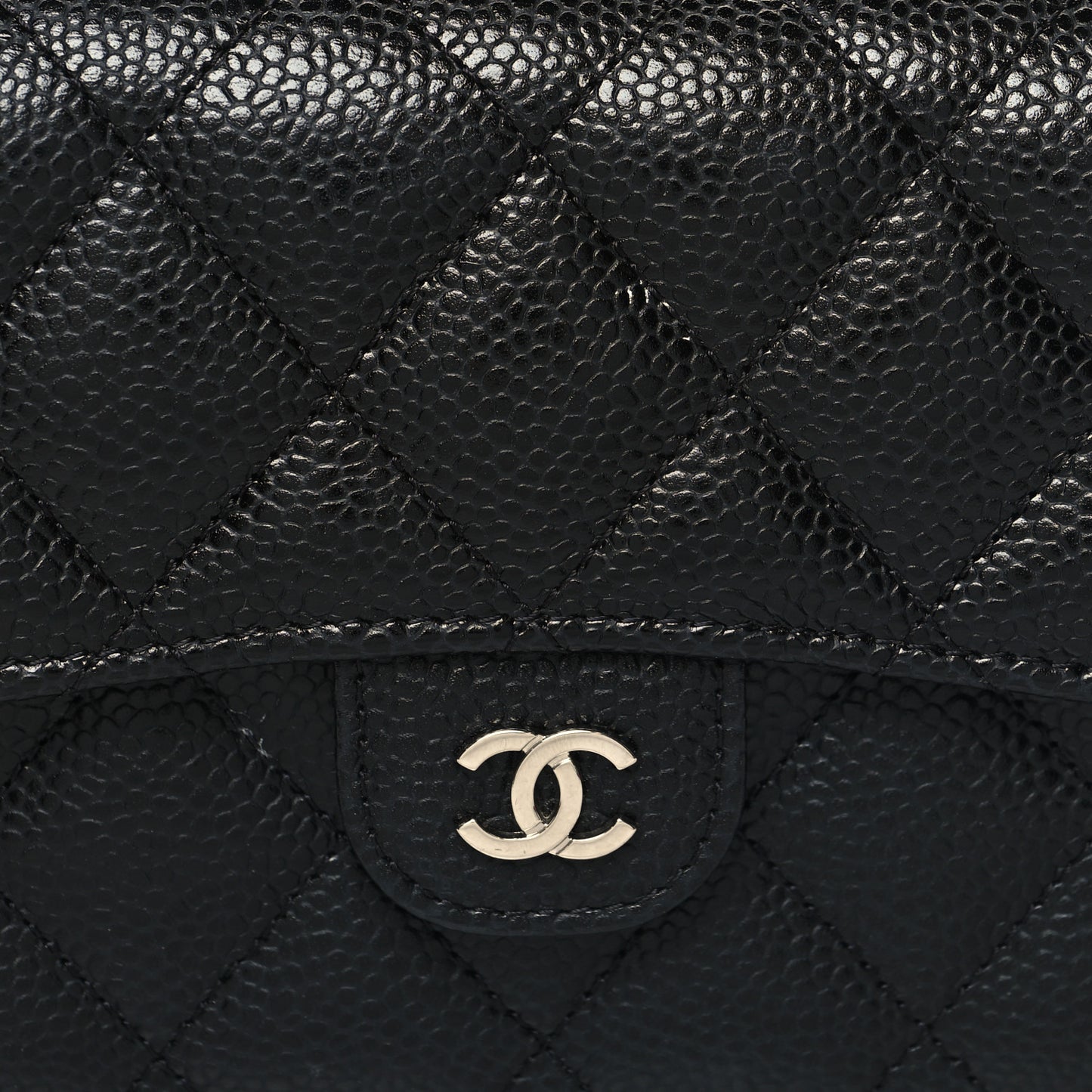 Caviar Quilted Large Gusset Flap Wallet Black