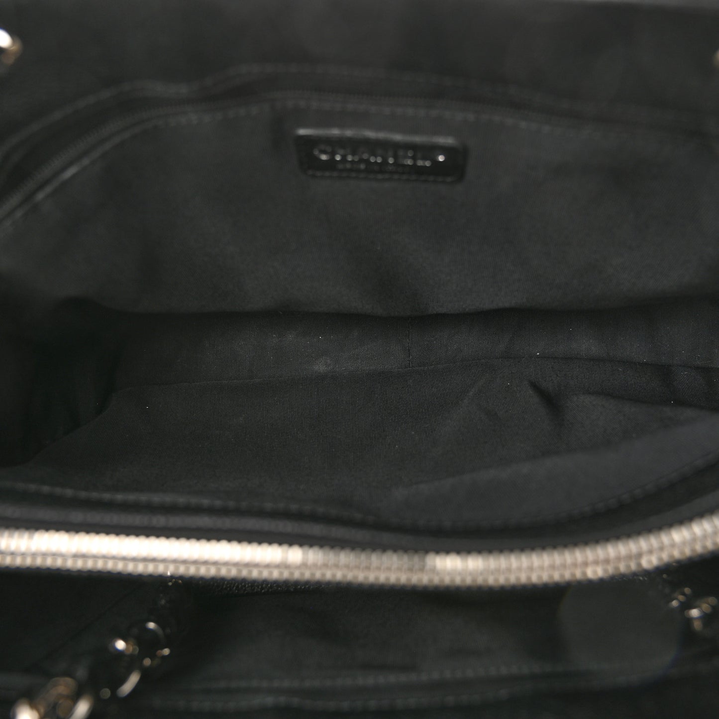 Caviar Quilted Grand Shopping Tote GST Black