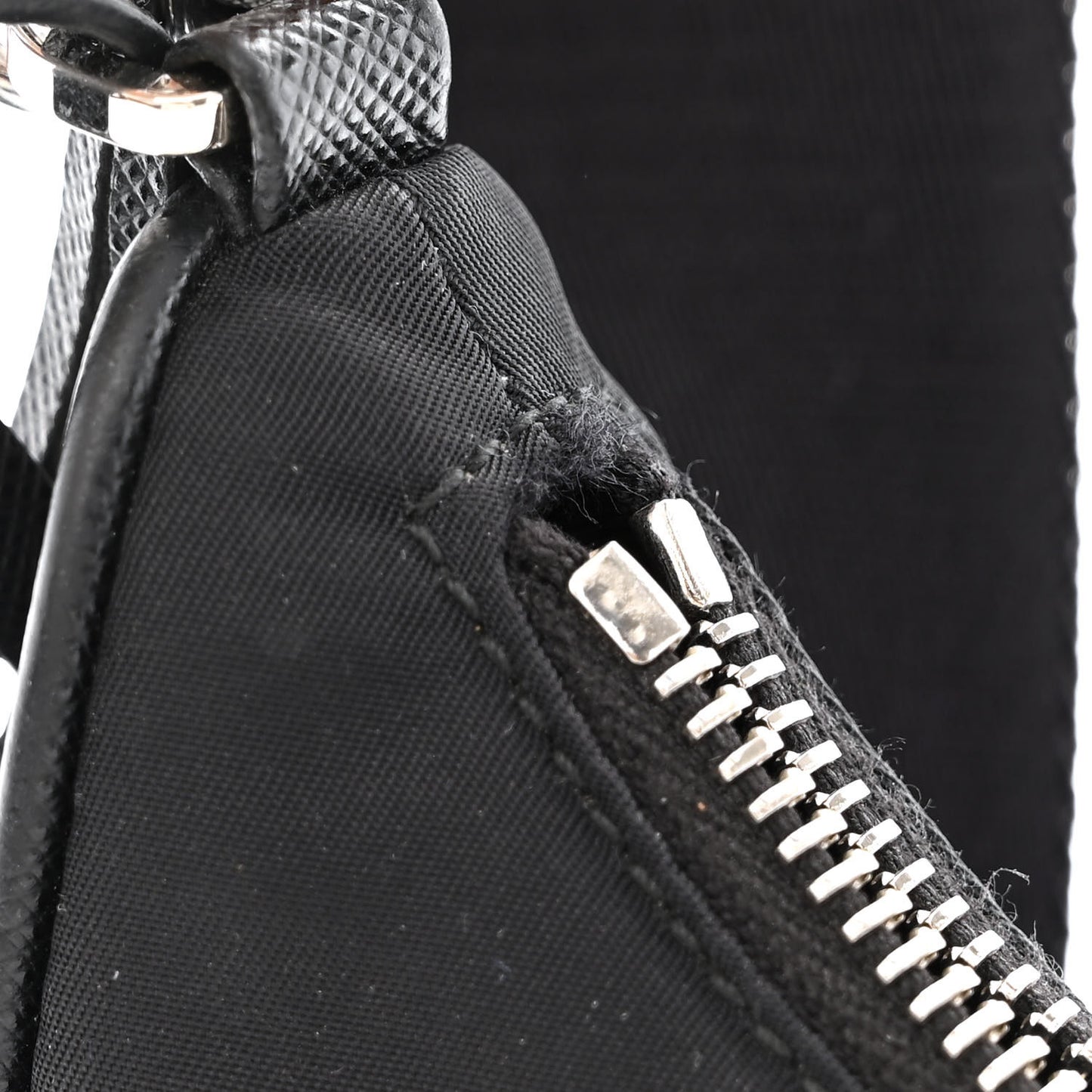 Nylon Re-Edition 2005 Shoulder Bag Black