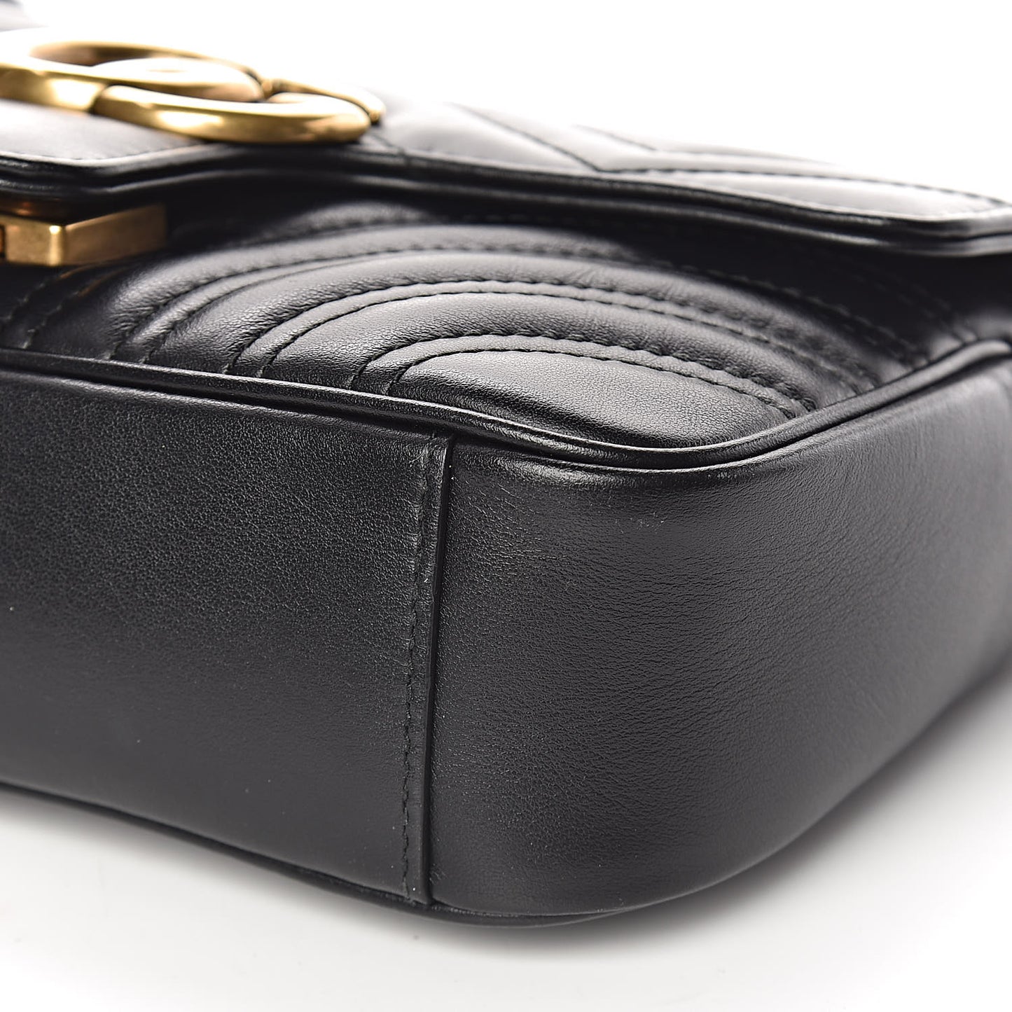 Calfskin Matelasse Mini GG Marmont Shoulder Bag Black