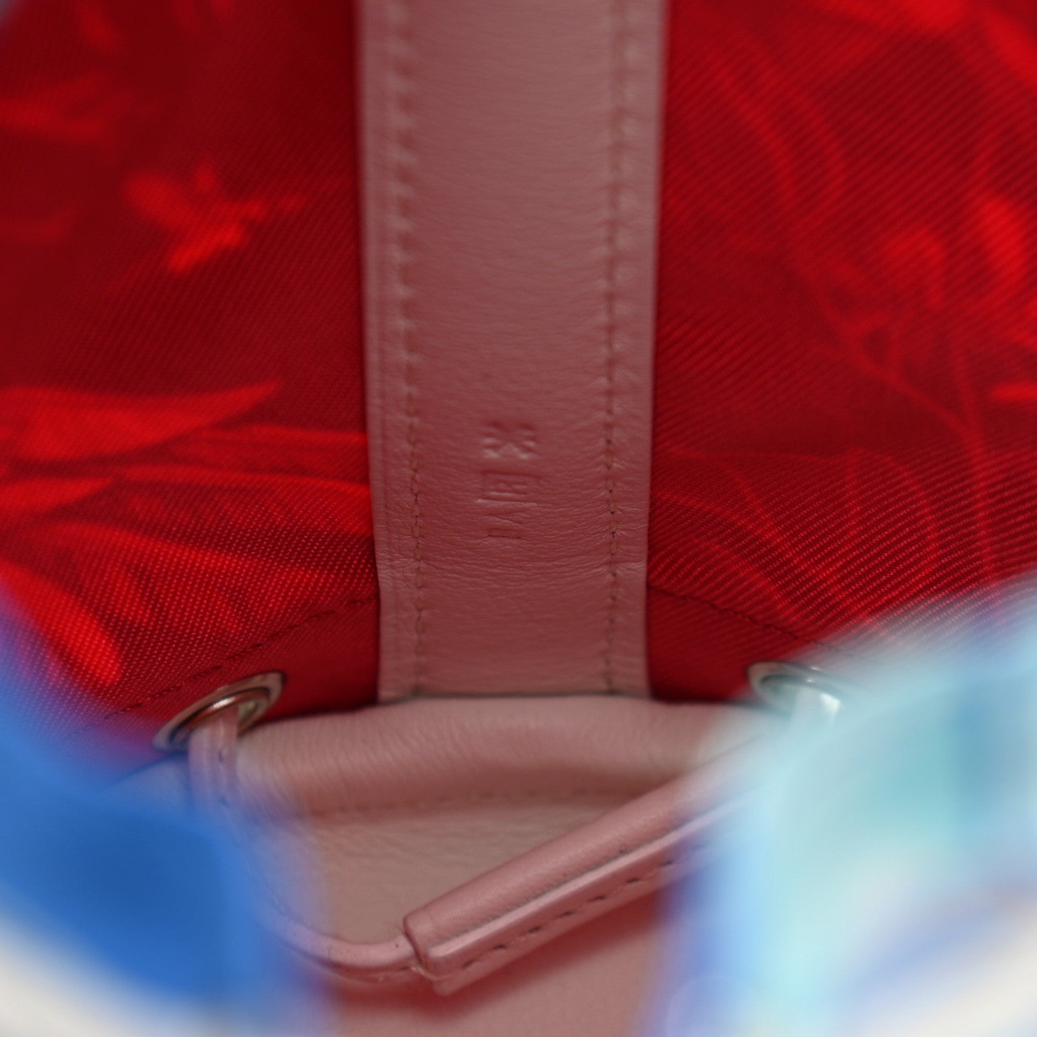 Hermes Silk Swift Flamingo Party Small Soie Cool Mykonos White 6 of 10