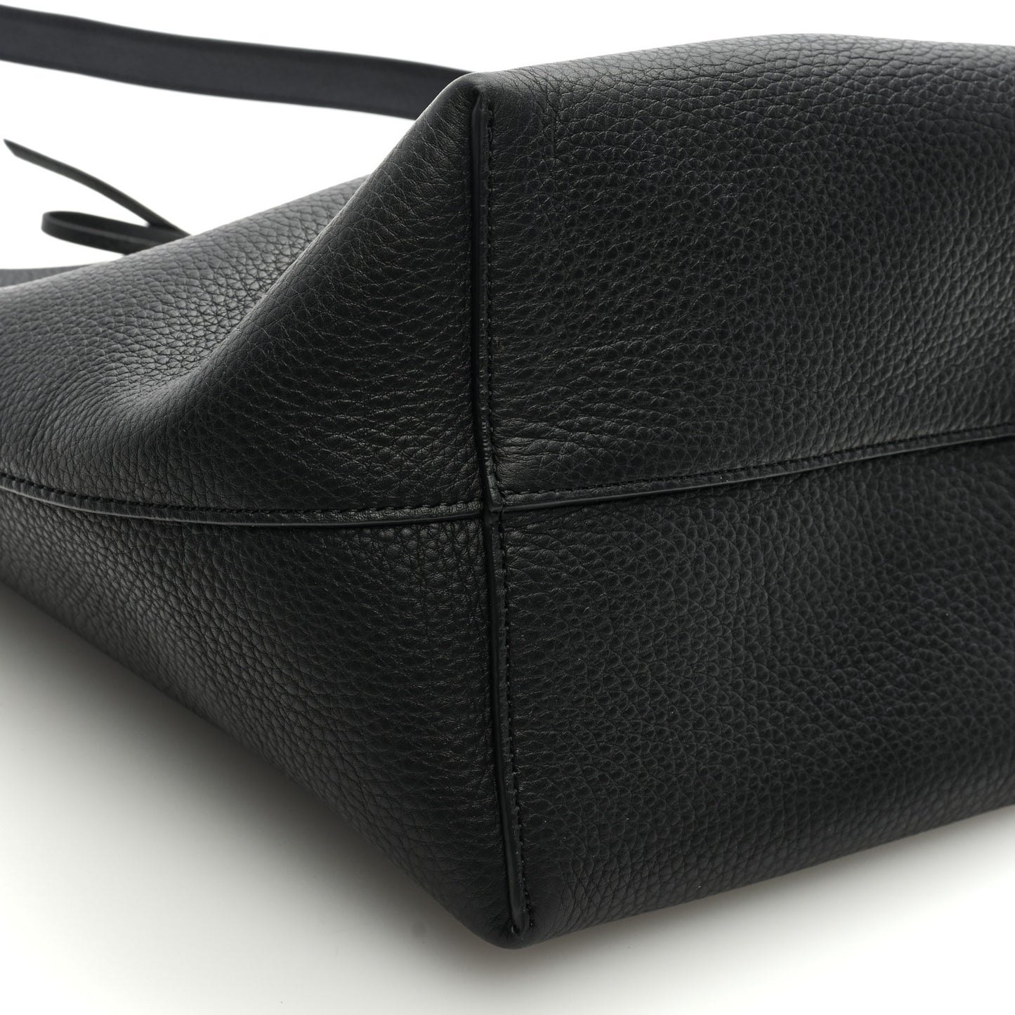Grained Calfskin Medium N/S Park Tote Black