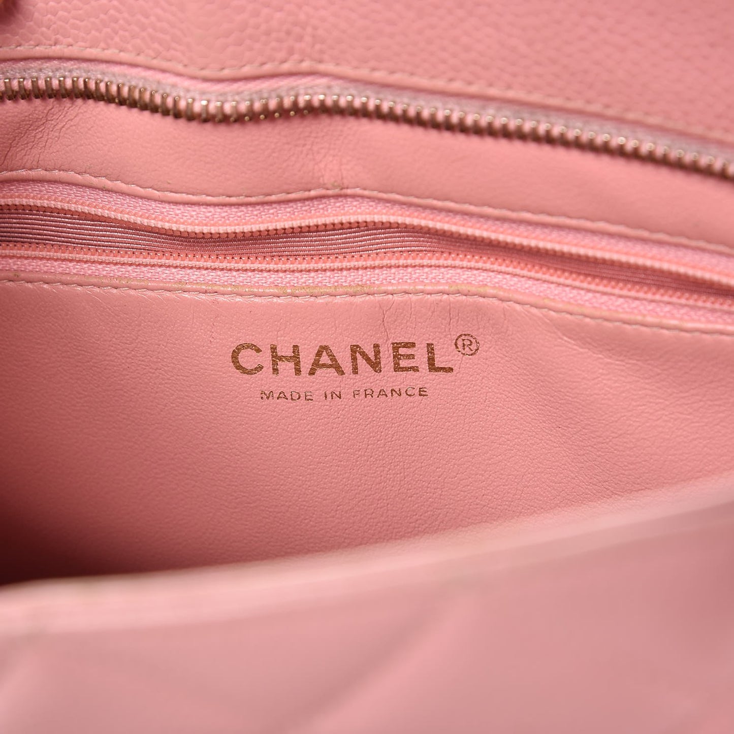 Caviar Quilted Medallion Tote Light Pink