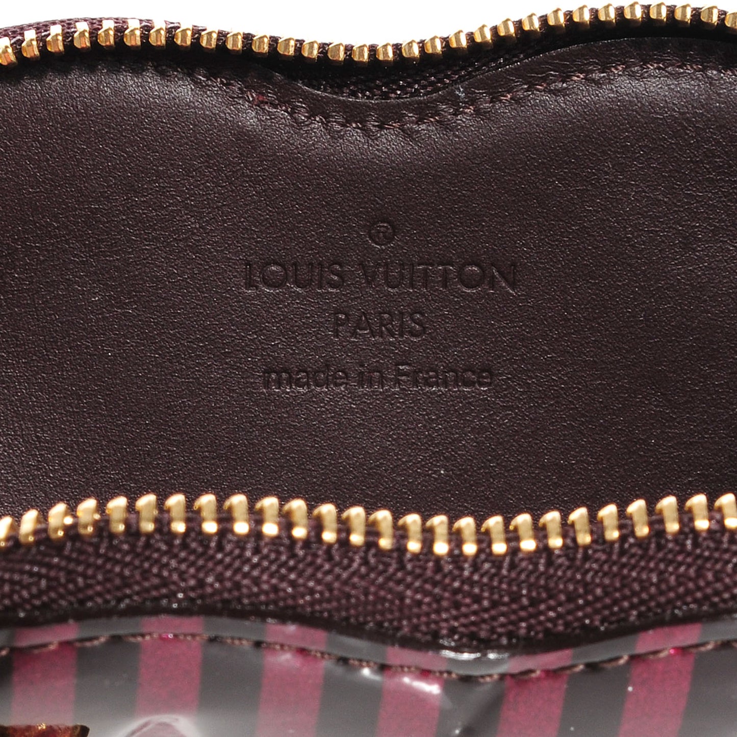 Vernis Rayures Coeur Heart Coin Purse Amarante