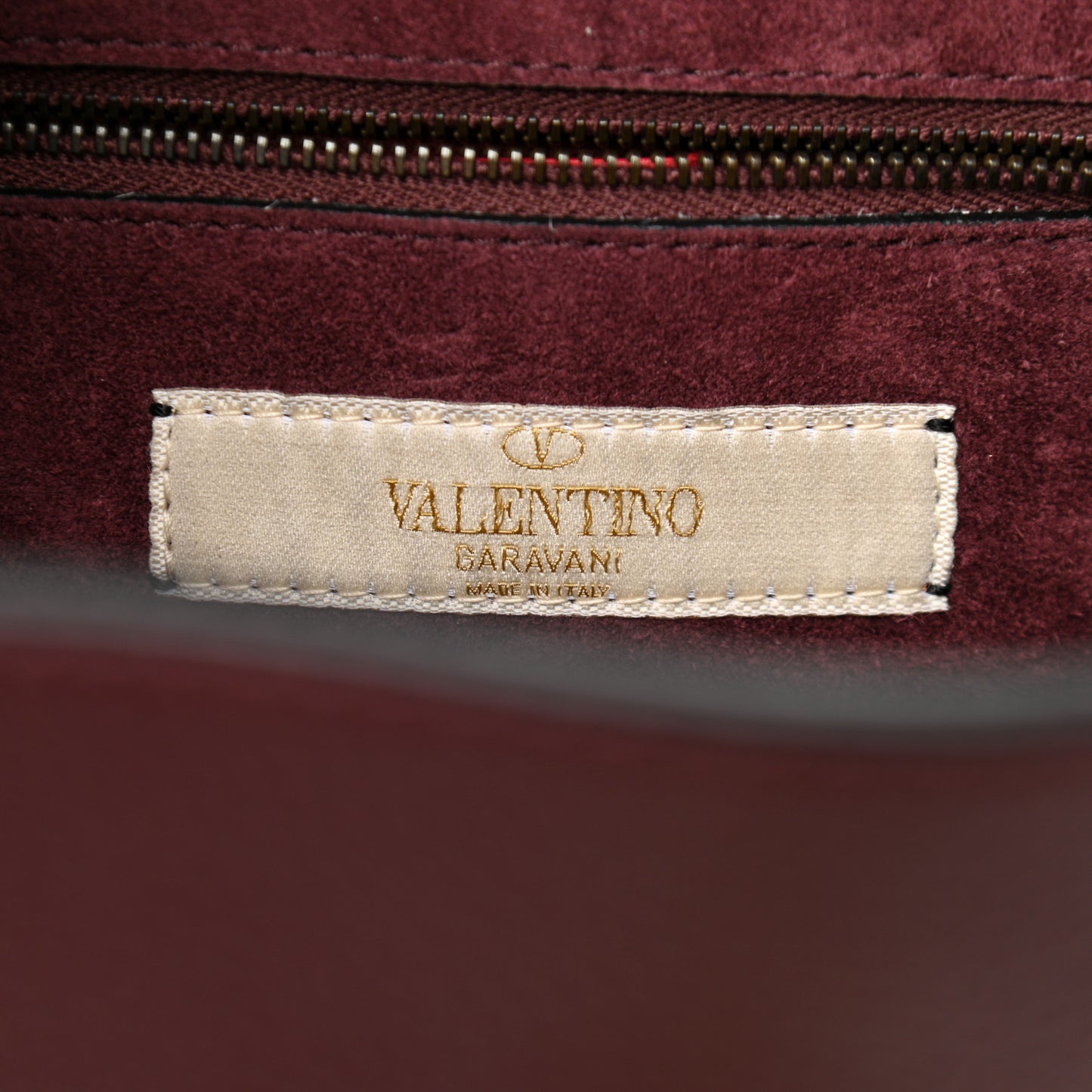 Calfskin Enchanted Wonderland Medium Guitar Strap Rockstud Rolling Flap Saddle Bag Rubin