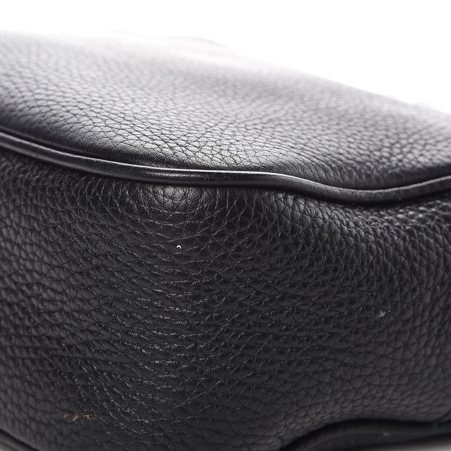 Pebbled Calfskin Small Soho Disco Bag Black