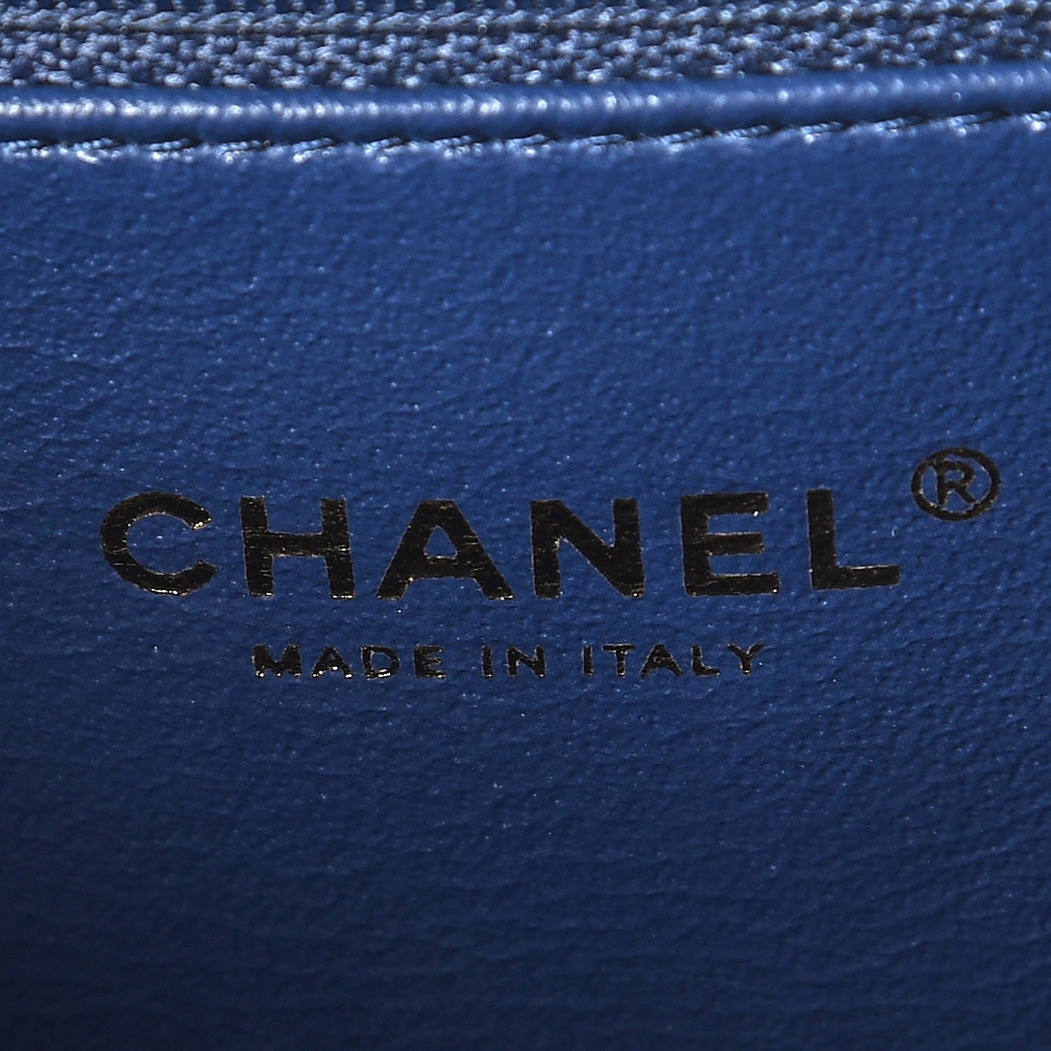 Chanel Tweed Snakeskin Quilted Medium CC Filigree Vanity Case Multicolor 7 of 7