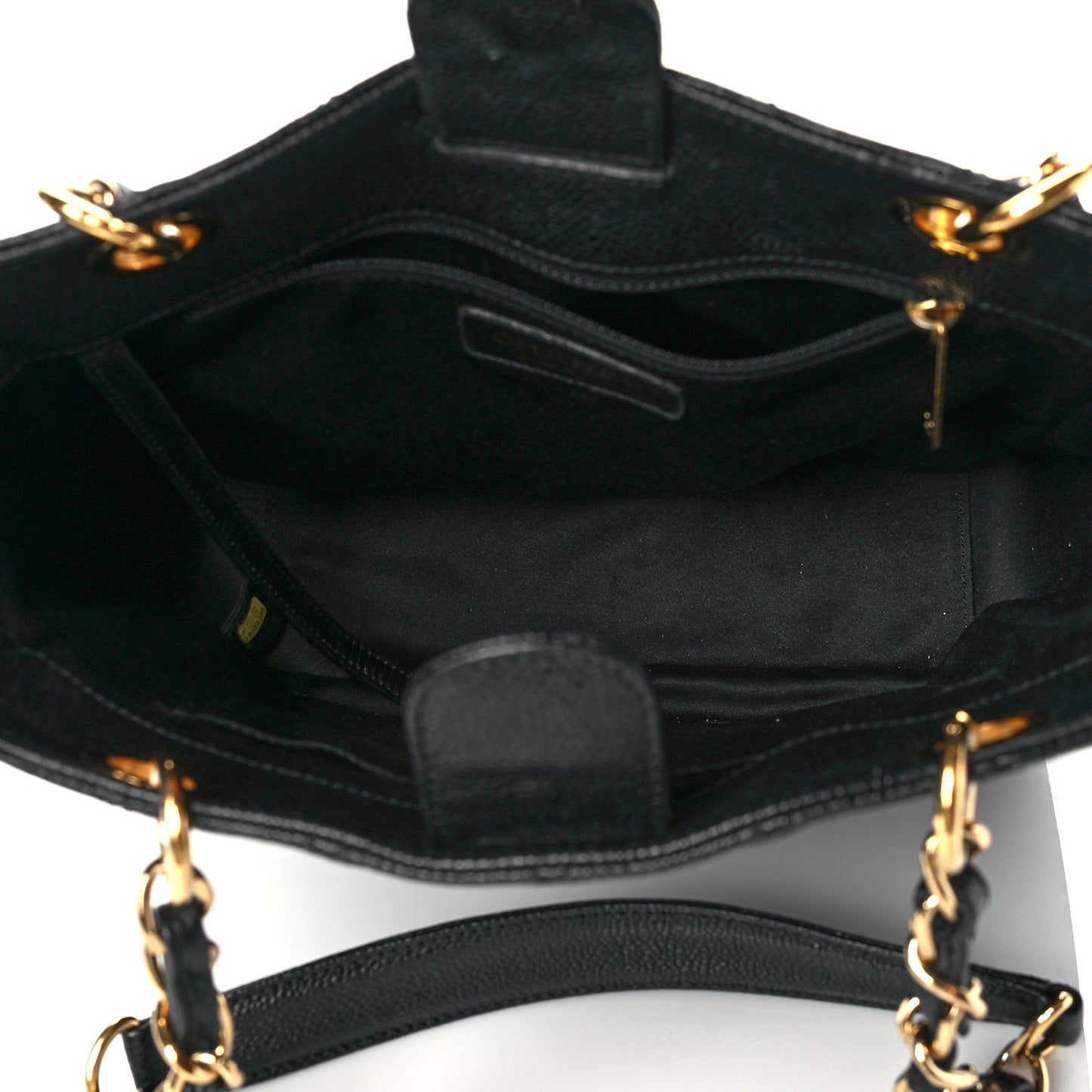 Caviar Quilted Petit Shopping Tote PST Black