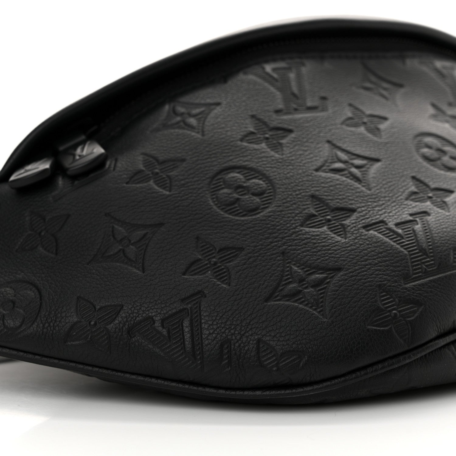 Louis Vuitton Calfskin Monogram Shadow Discovery Bumbag Black 8 of 9