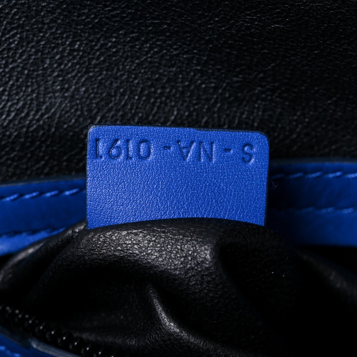 Suede Medium Phantom Luggage Colbalt Blue