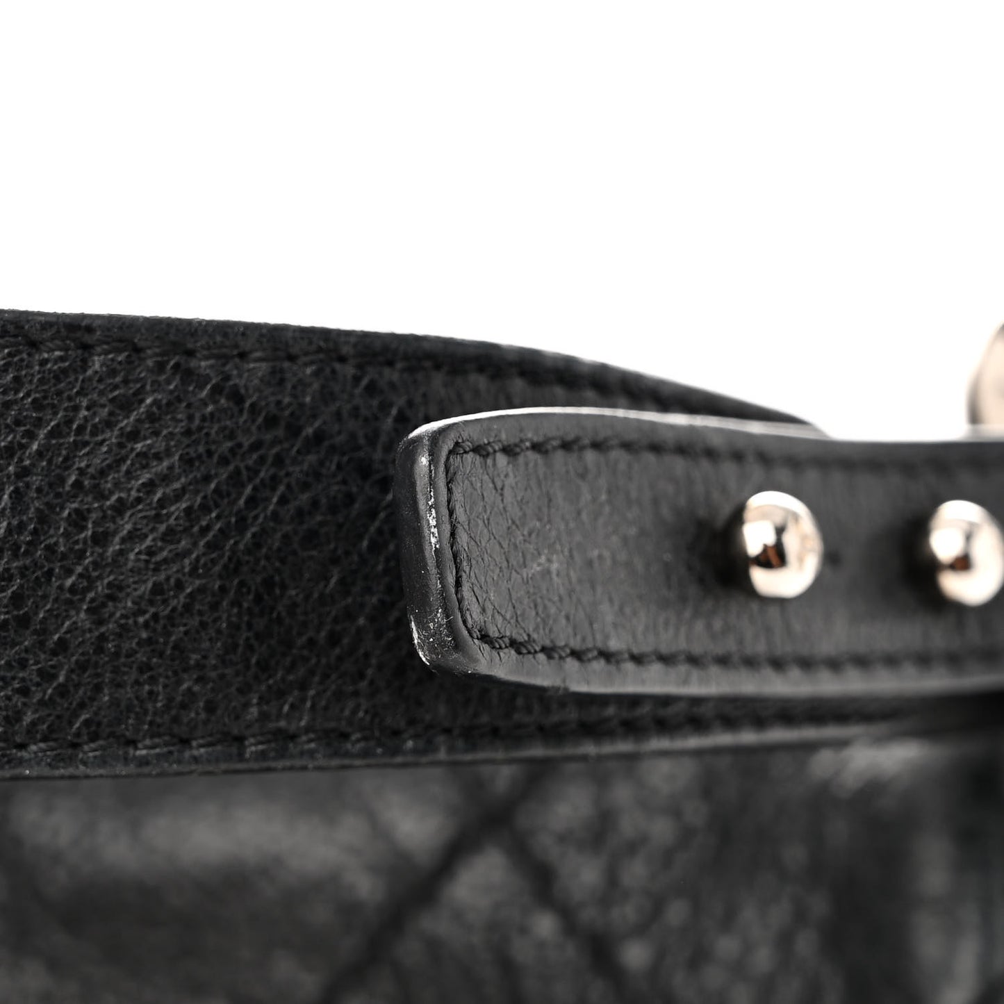 Glazed Calfskin Stitched On The Road Flap Black
