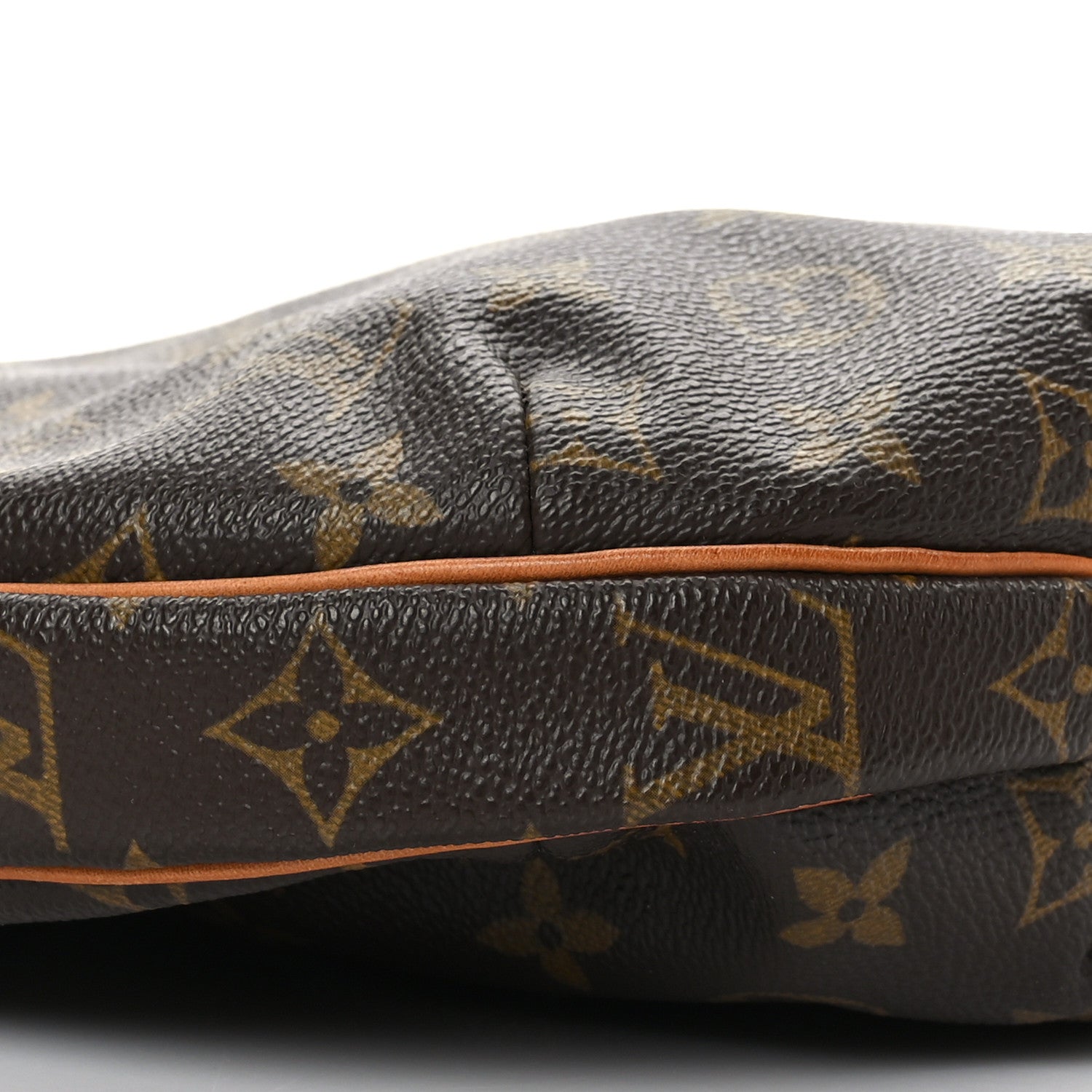 Louis Vuitton Monogram Croissant MM 7 of 8
