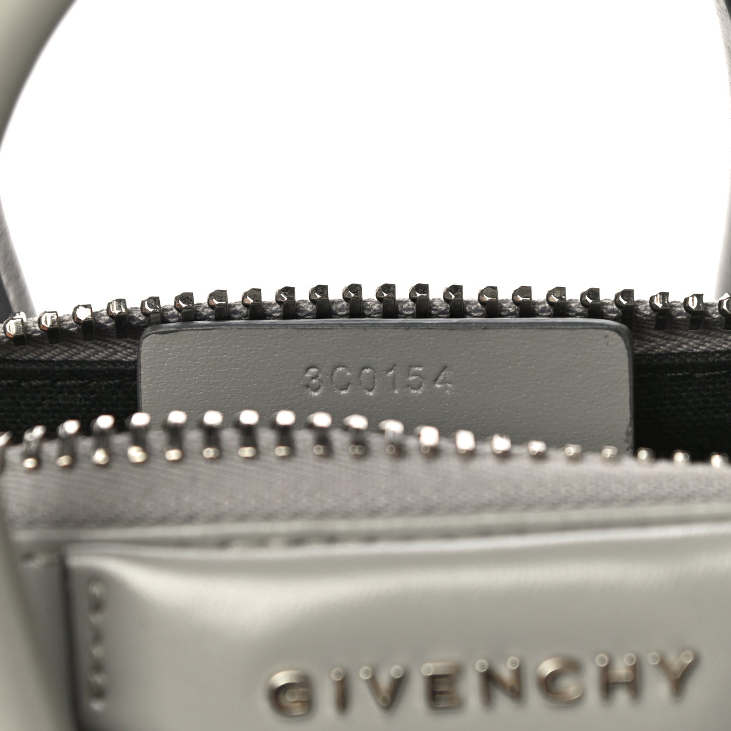 Shiny Lord Calfskin Mini Antigona Pearl Grey