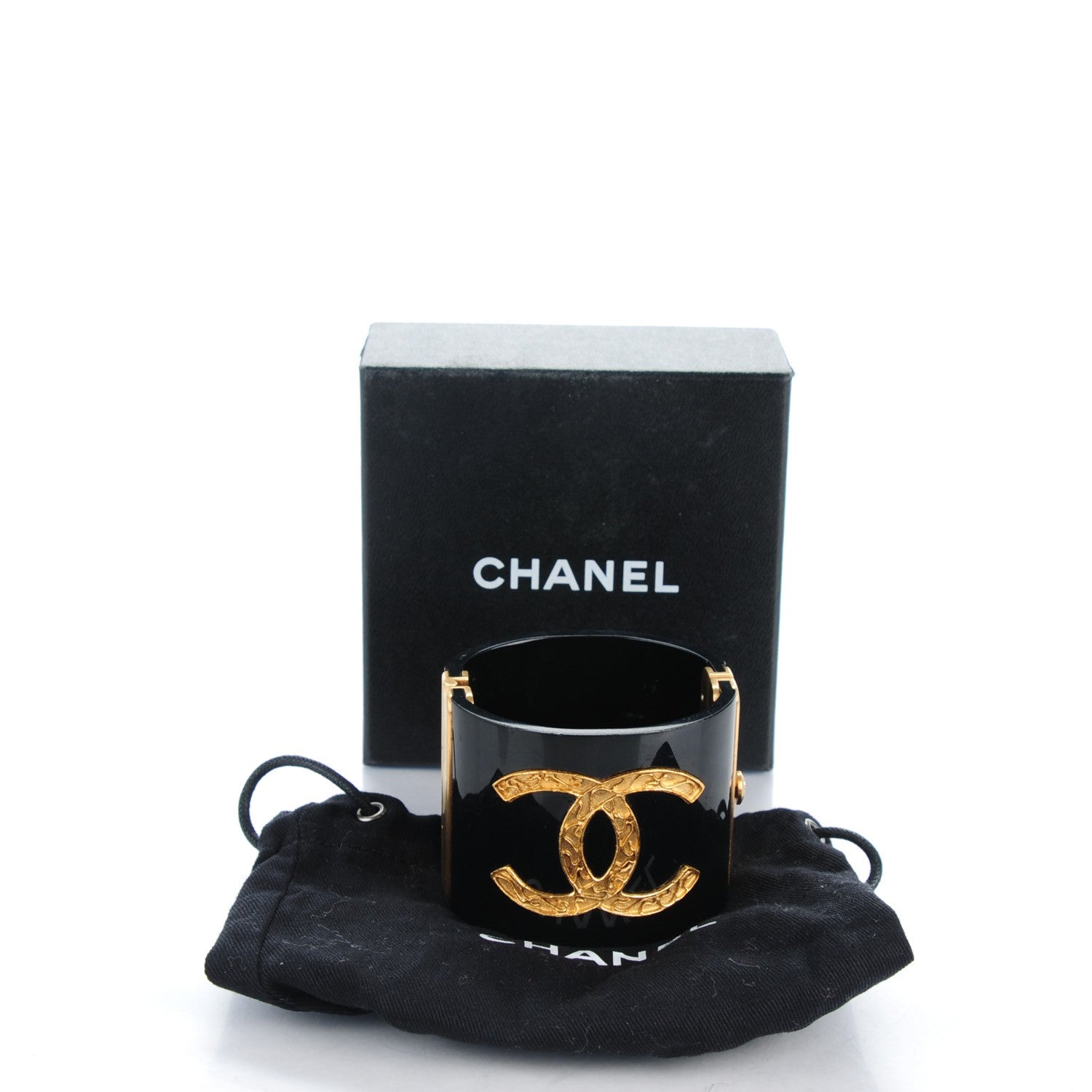 Chanel Resin CC Cuff Black Gold 5 of 5