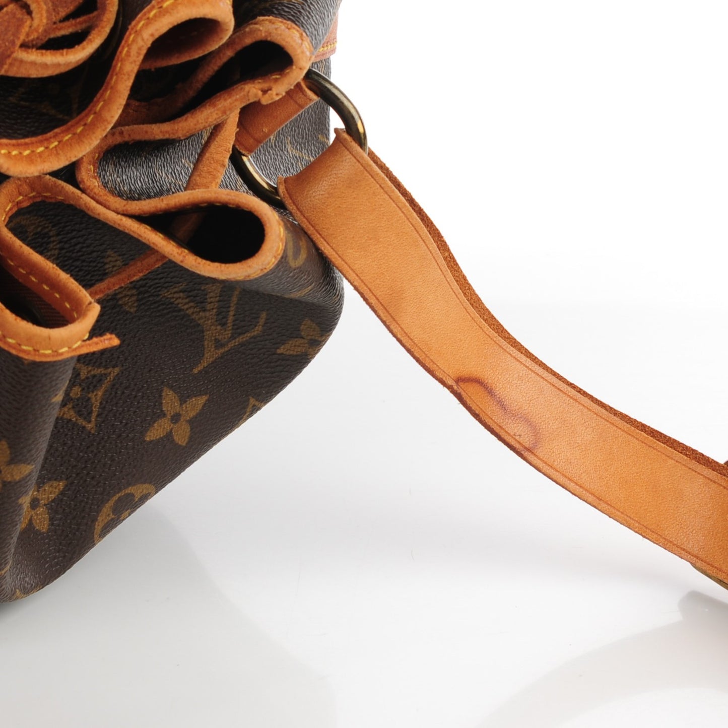 Monogram Noe