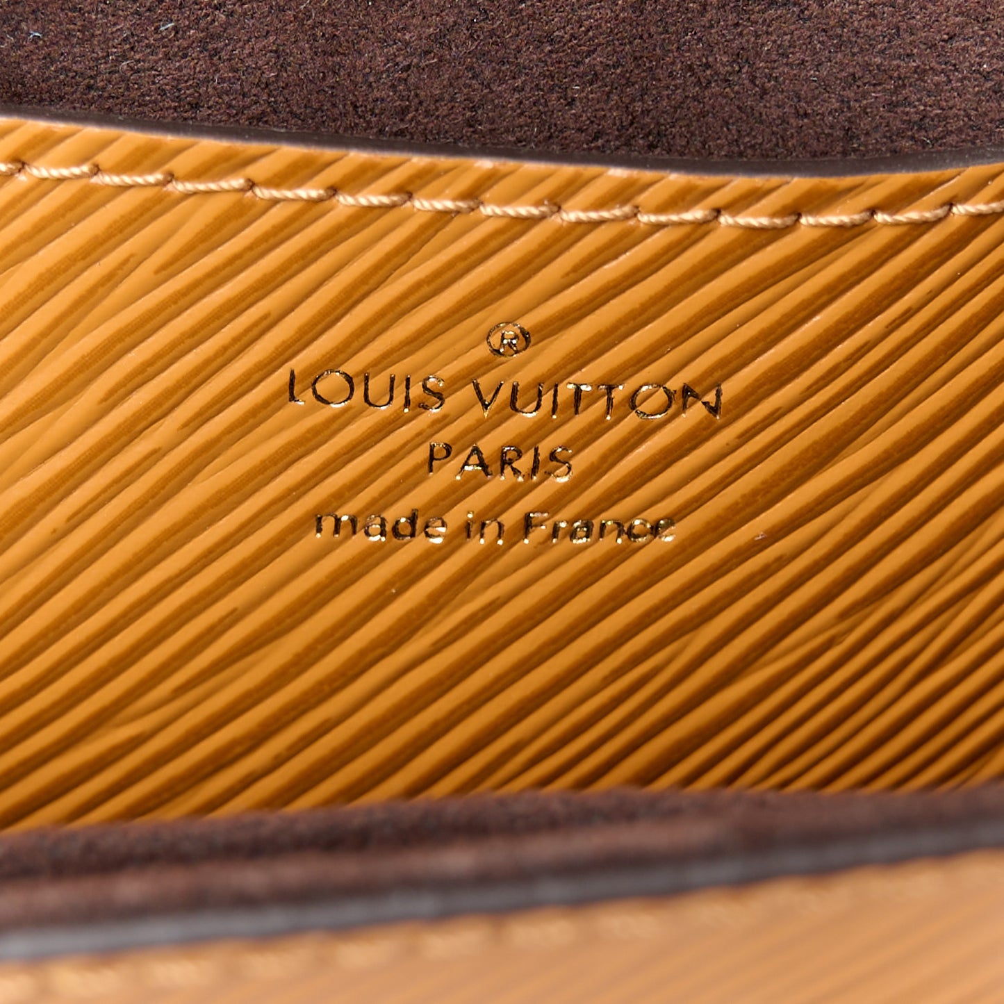 Epi Twist Shoulder Bag MM Gold Honey