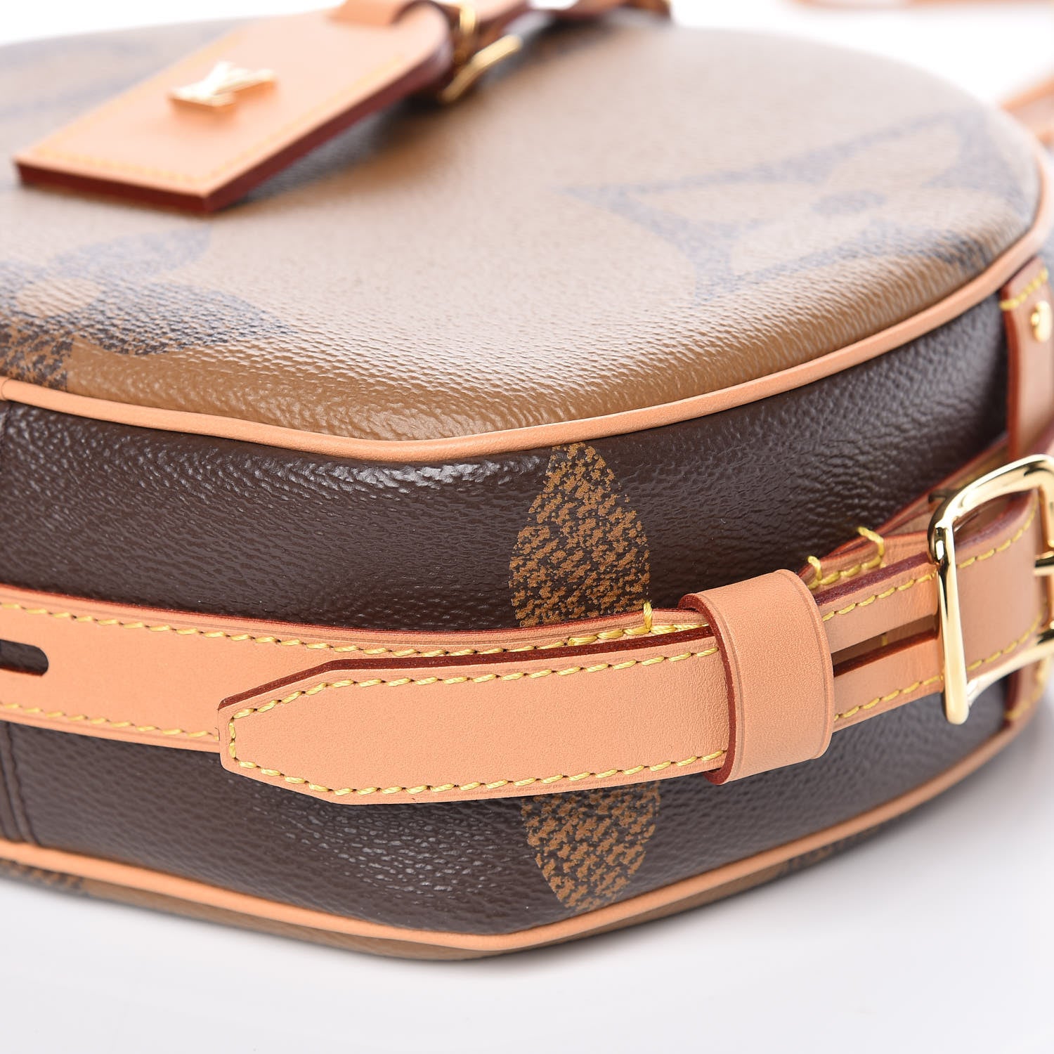 Louis Vuitton Reverse Monogram Giant Boite Chapeau Souple 9 of 10