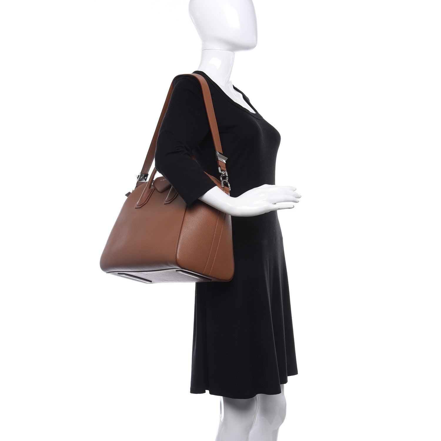 Givenchy Sugar Goatskin Medium Antigona Cognac 2 of 7