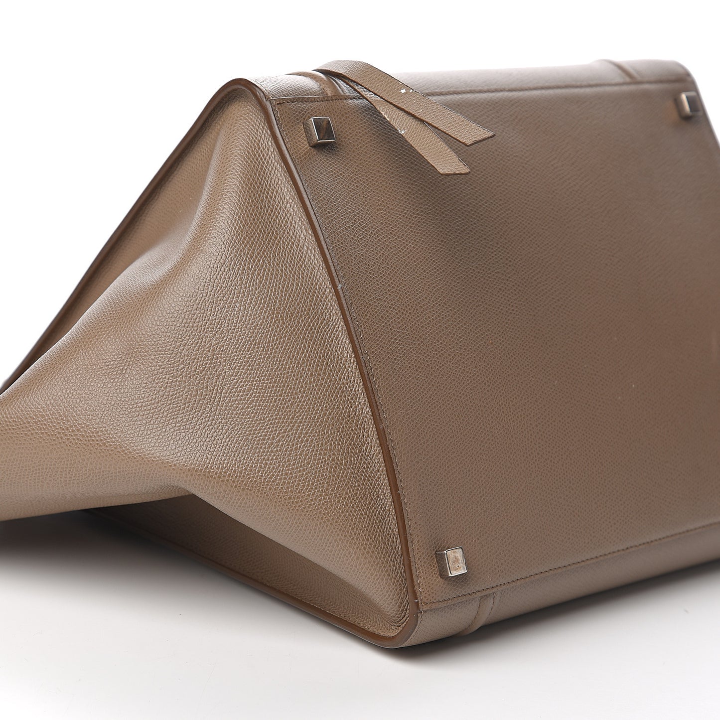Grained Calfskin Medium Phantom Luggage Taupe