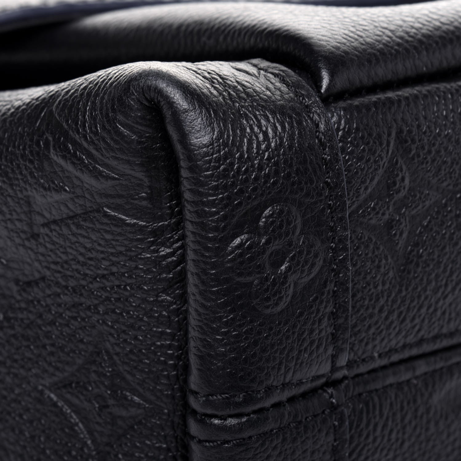 Louis Vuitton Empreinte Blanche MM Black 11 of 15