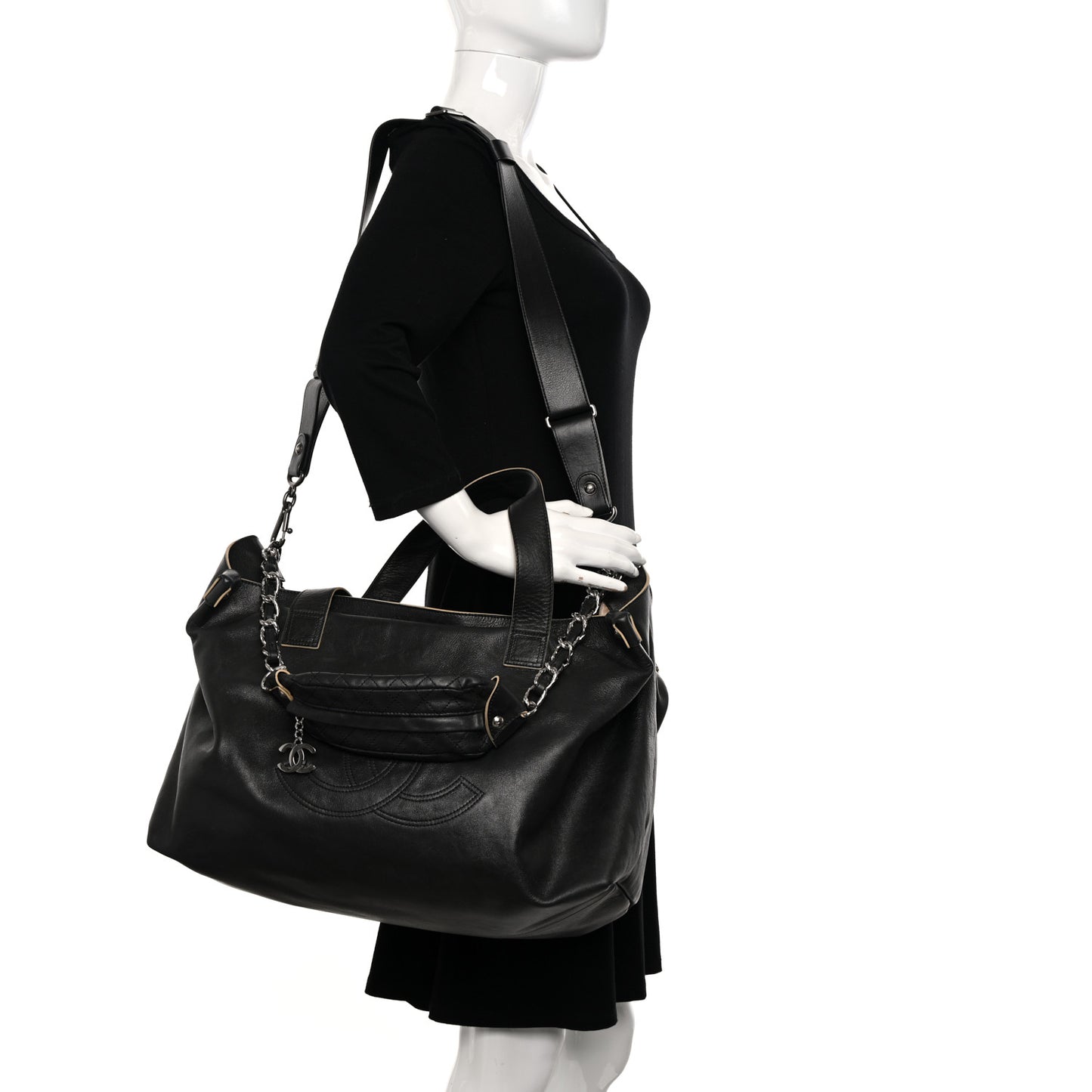 Lambskin Edgy XL Tote Black