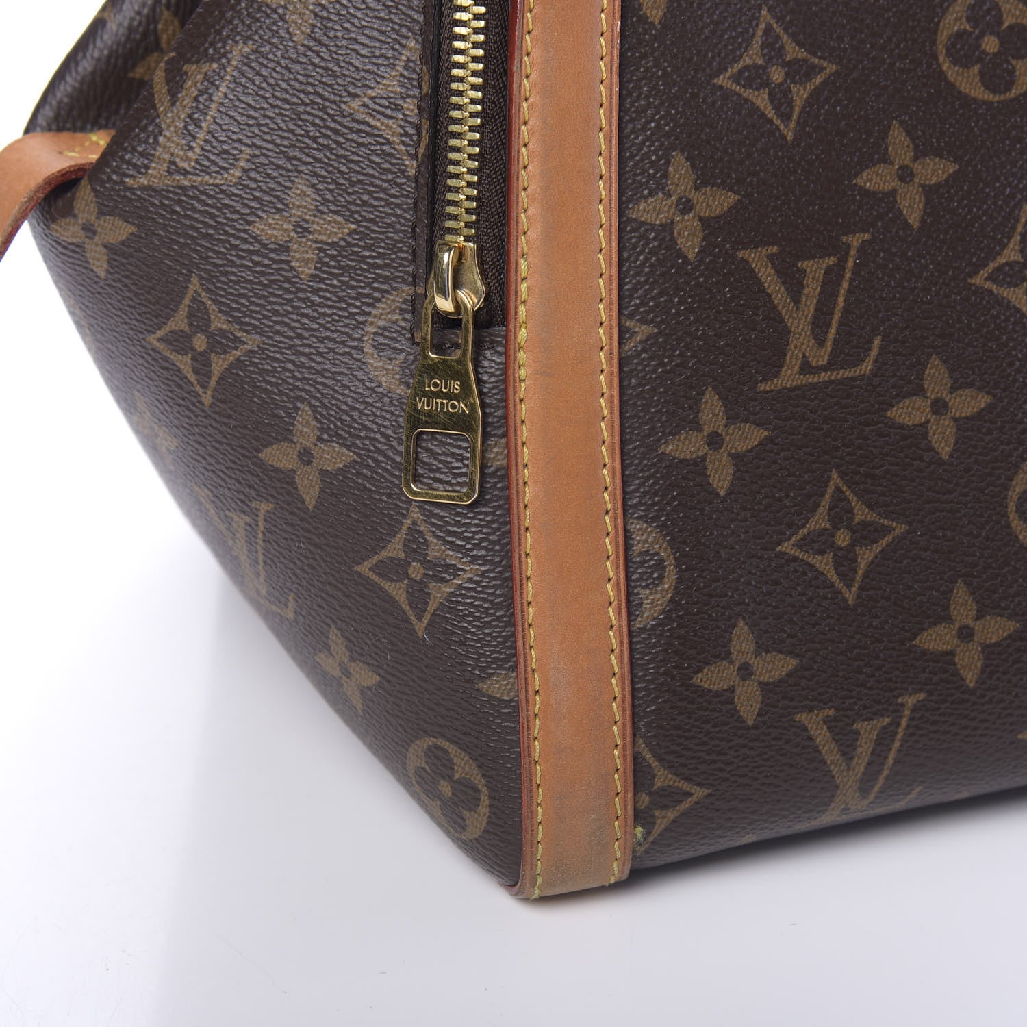 Louis Vuitton Monogram Marais MM 12 of 19
