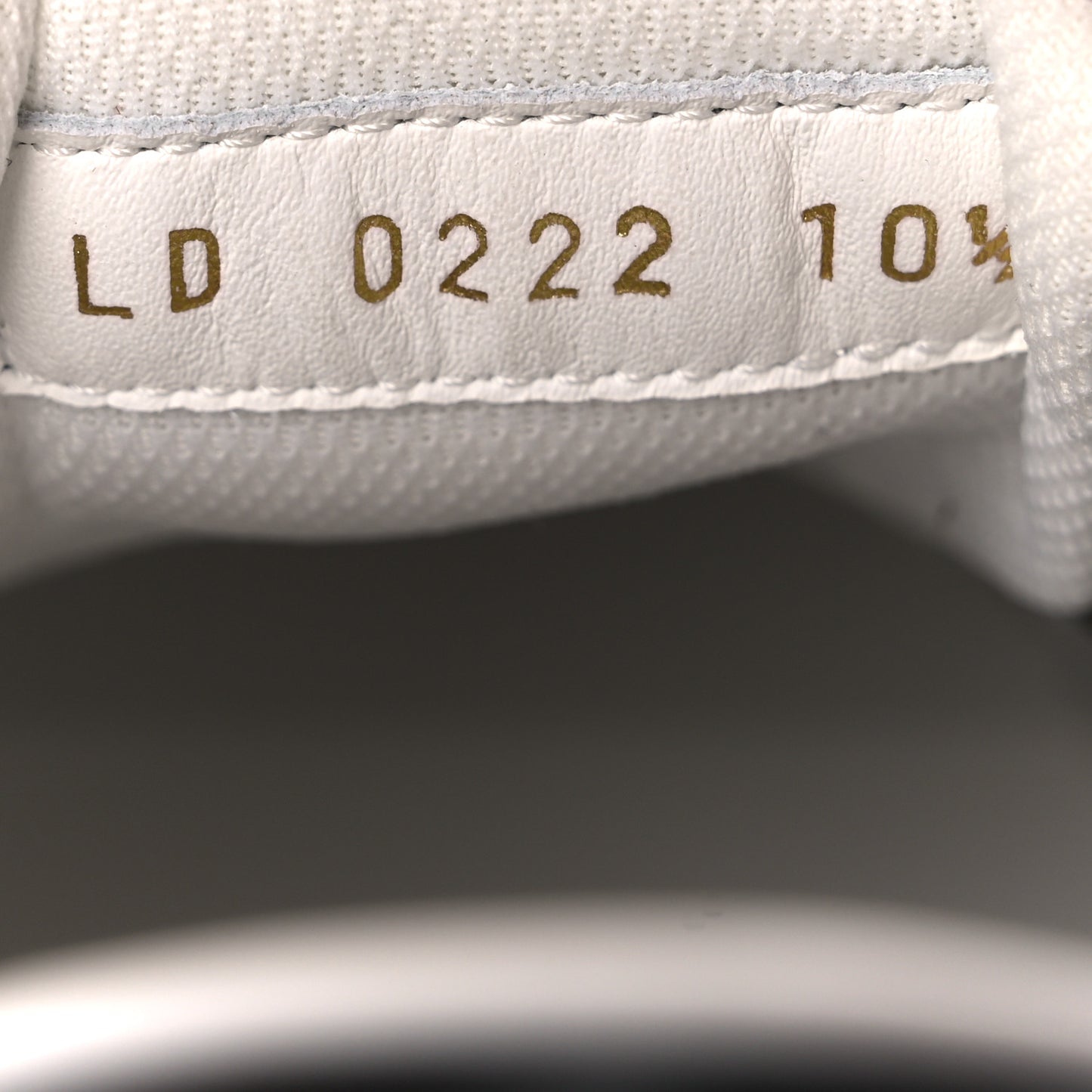 Damier Distorted Mens LV Ollie Sneakers 10.5 Black