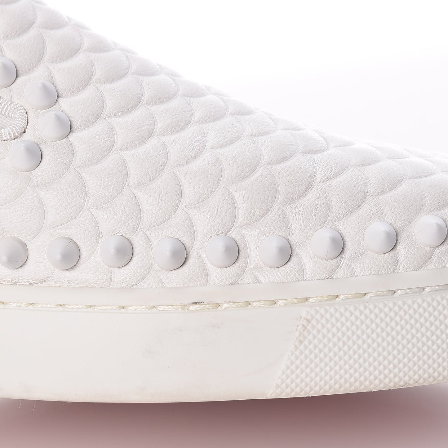 Nappa Scallop Embossed Spikes Roller Boat Flat 39 White