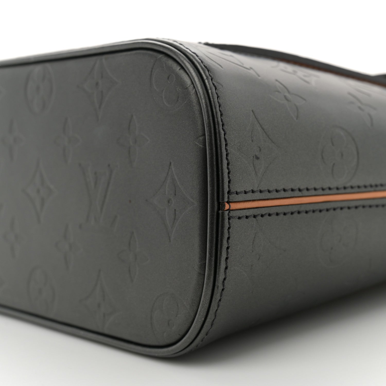 Louis Vuitton Mat Monogram Willwood Black 9 of 10