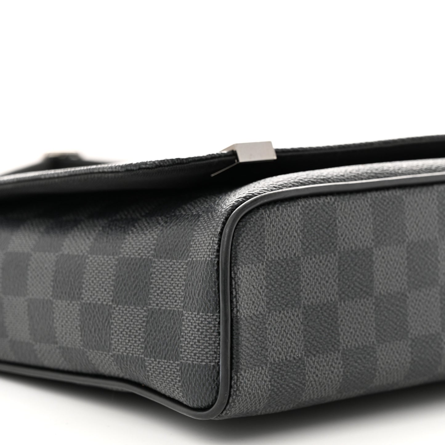 Damier Graphite District PM