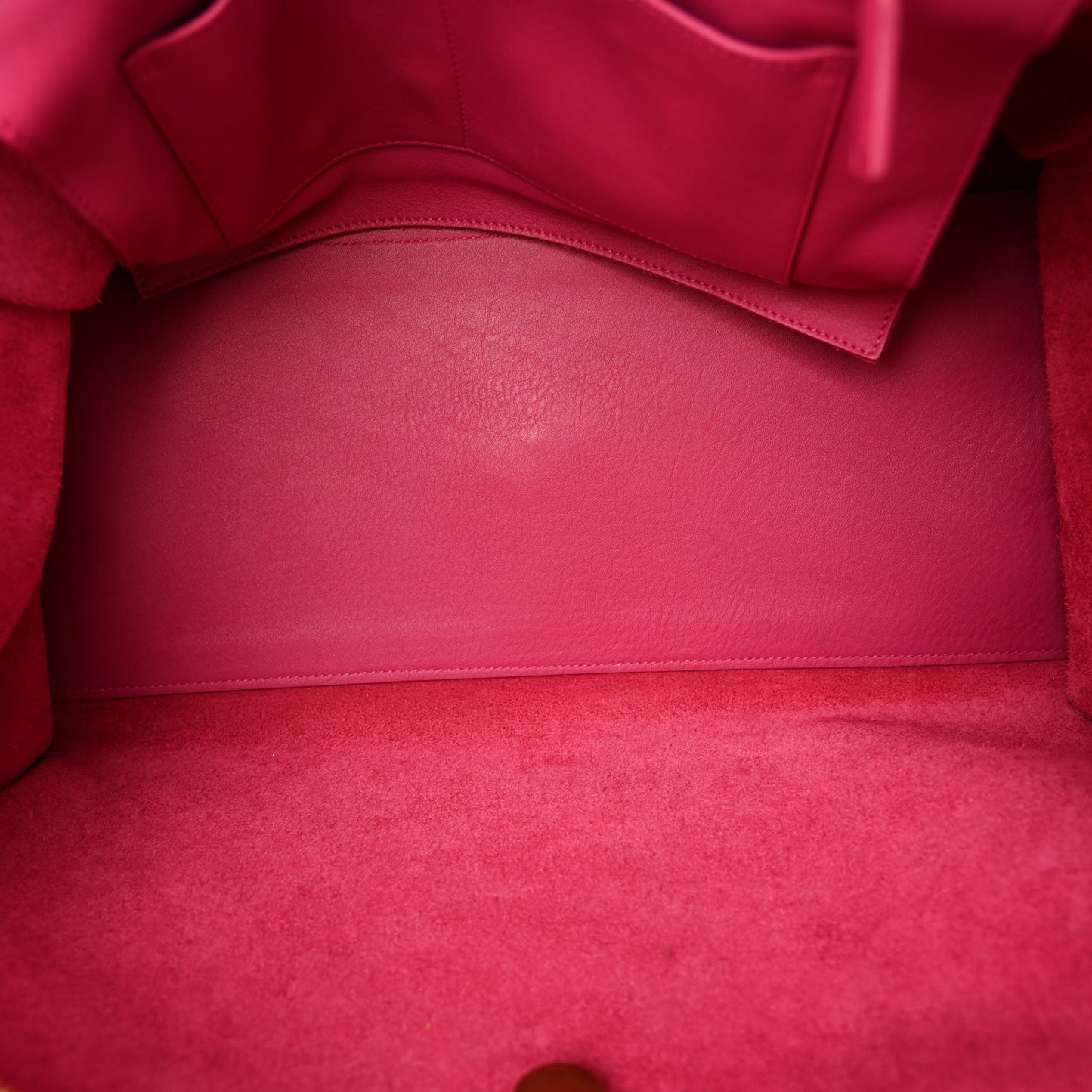 Calfskin Medium Classic Y Cabas Fuchsia