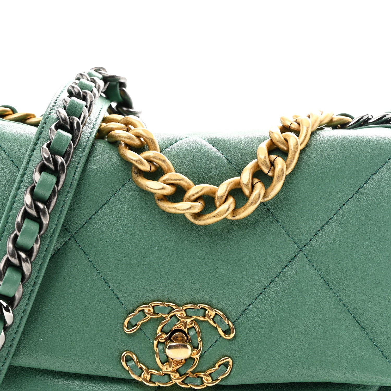 Chanel Lambskin Quilted Medium Chanel 19 Flap Green 8 of 10