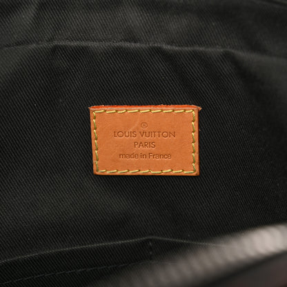 Louis Vuitton x NIGO Giant Damier Ebene Monogram Nil Messenger 6 of 12