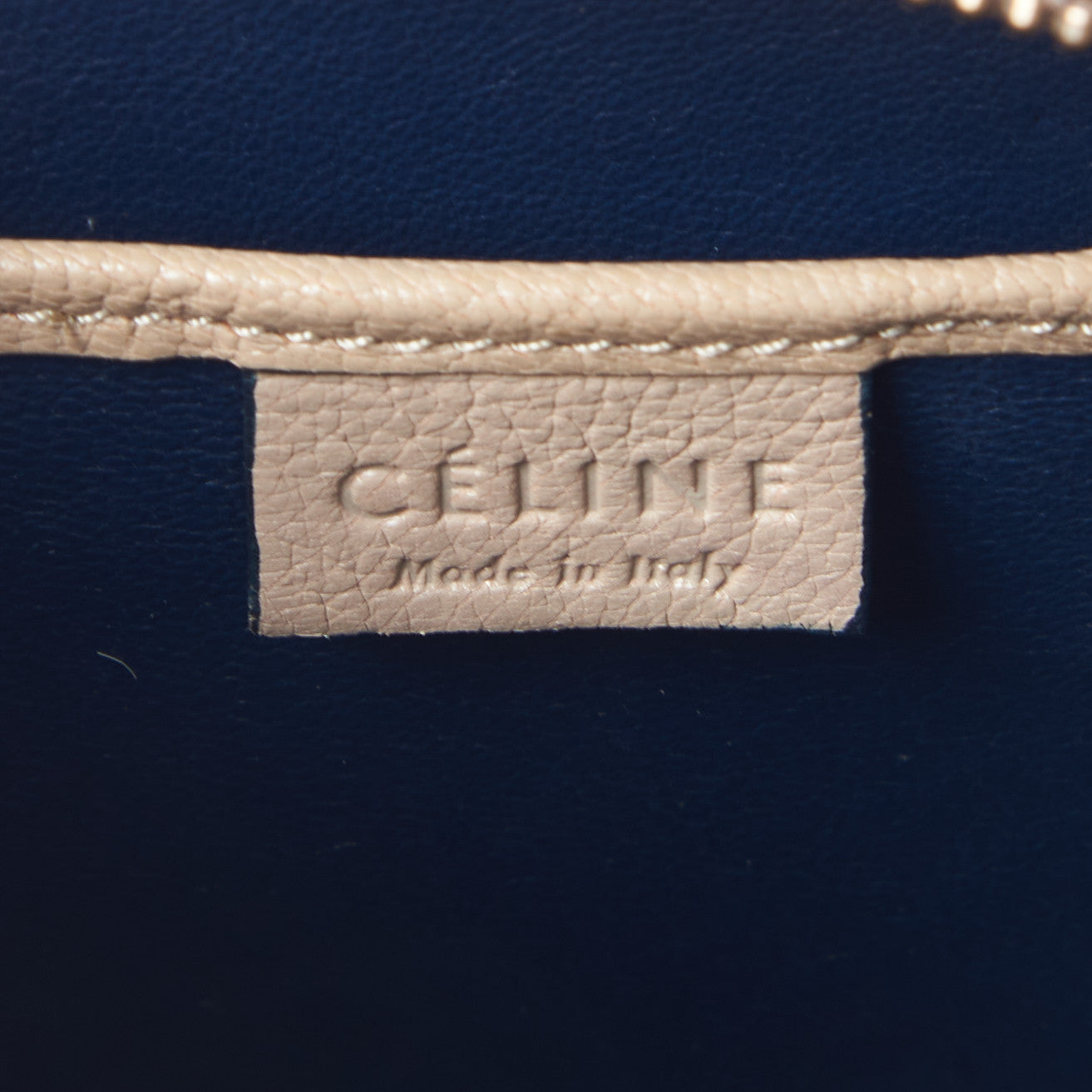 Drummed Calfskin Bi-Color Nano Luggage Navy Dune